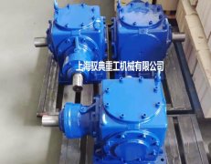 直角換向箱轉(zhuǎn)向的方式有幾種？（馭典重工）