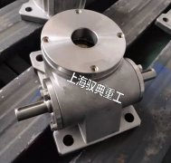 蝸輪絲桿升降機的箱體材質是鑄鐵還是不銹鋼的?